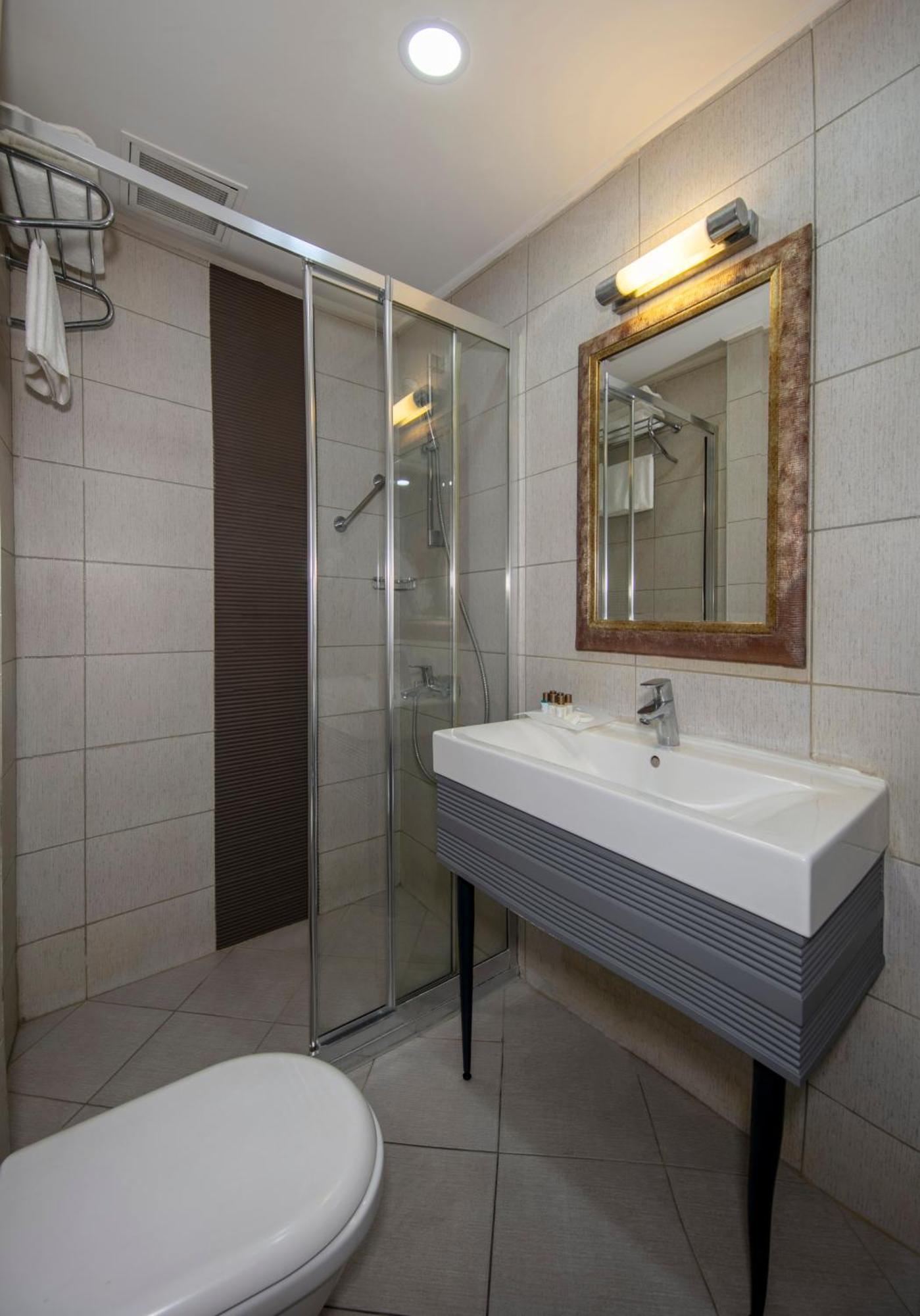 Tilia Otel